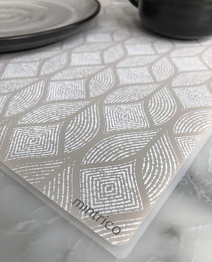 Mintrico placemat for Dining Table Set of 2 Silicone Heat Resistant Non Slip (2, Leaf) …