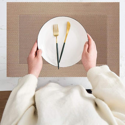 PIGCHCY Placemats Vinyl Washable Table Mats Elegant Non-Slip Placemats for Dinner Table Set of 4 (Champagne)