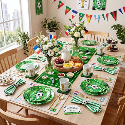 20 Green Plastic Soccer Plates, Disposable Plates - Image 4