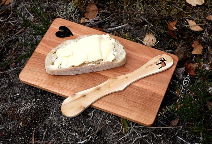 Handmade Juniper Wood Butter Knife - Image 3