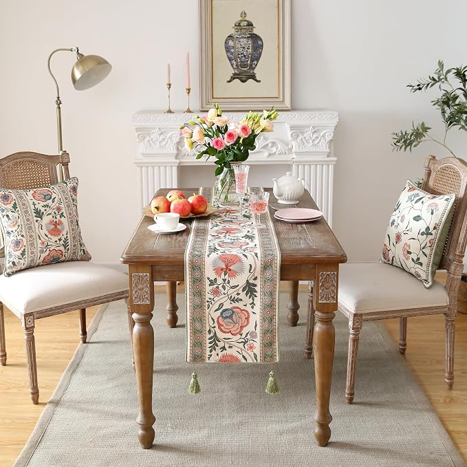 Designer Vintage Linen Table Runner, Floral Pattern, Dining Table, Thanksgiving - Image 9