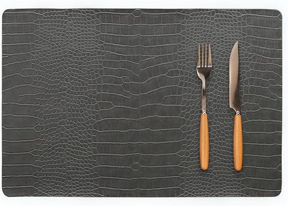Set of 4 Faux Leather Placemats, PU Table Mats, Waterproof, Stain Resistant, Heat Resistant, Easy to Clean for Kitchen Dining Table,Conference Table