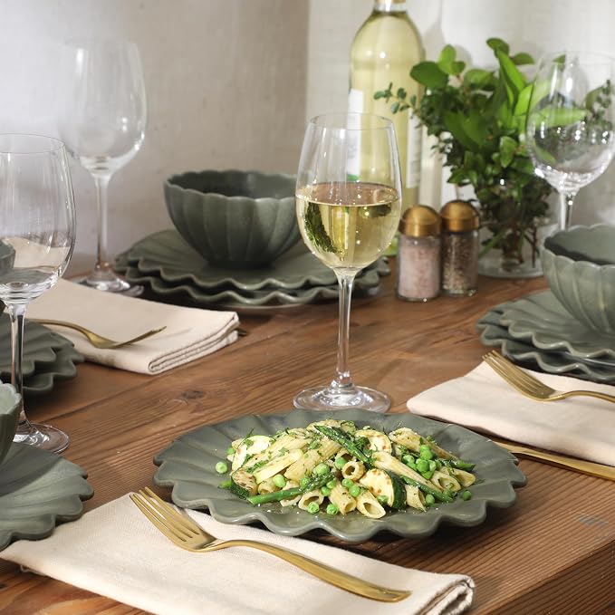 Gibson Elite Bistro Fleur Plates and Bowls Sets, 12-Piece Stoneware Dinnerware - Image 3