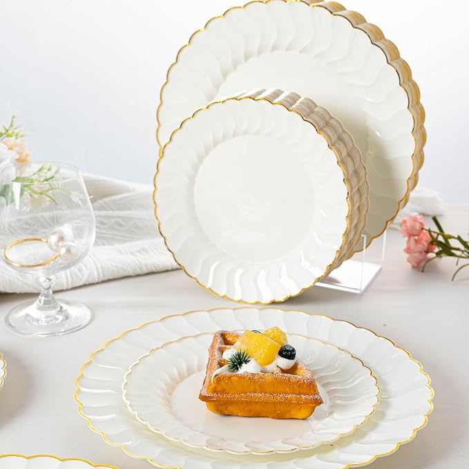 Lullaby 96PCS Ivory Scalloped Plastic Plate - Image 6