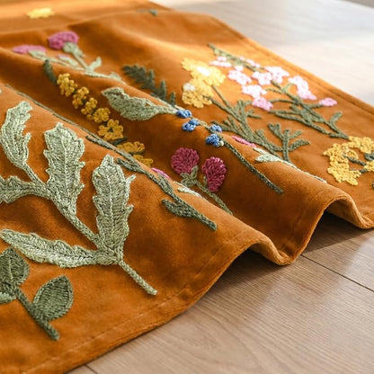 Artoid Mode Caramel Soft Chain Embroidery Wild Floral Fall Table Runner - Image 4