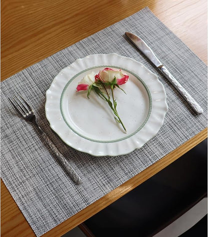 Placemats Set of 4,Heat Resistant Non-Slip Table Mats,Place mats for Dining Table,Washable Durable PVC Vinyl Woven Placemat（Light Gray）