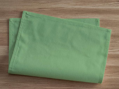 Calicot Placemats Set of 6 100% Cotton Washable Cloth Place Mats, Reusable Table Mats for Spring/Summer & Thanksgiving Christmas Decorations Kitchen Dining Party Wedding (Fair Green, 13" x 19")