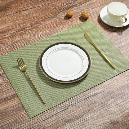 SHACOS Placemats Set of 8 Woven Vinyl Place Mats for Dining Table Wipe Clean Heat Resistant Washable Kitchen Table Mats (8, Olive Green)