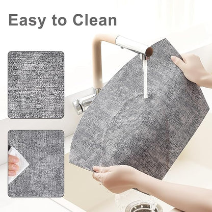 Homaxy Round Table Placemats Set of 4, Washable Wedge Shaped Faux Leather Table Mats, Wipeable Kitchen Dinner Place Mats for Indoor Outdoor, Black & White