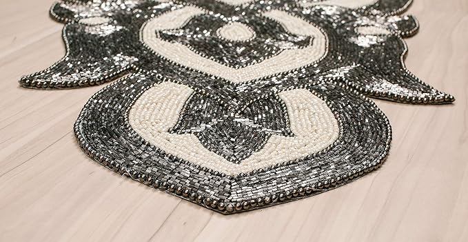 Lightnpro Beaded Table Runner Elegant Infinity Design - Image 4