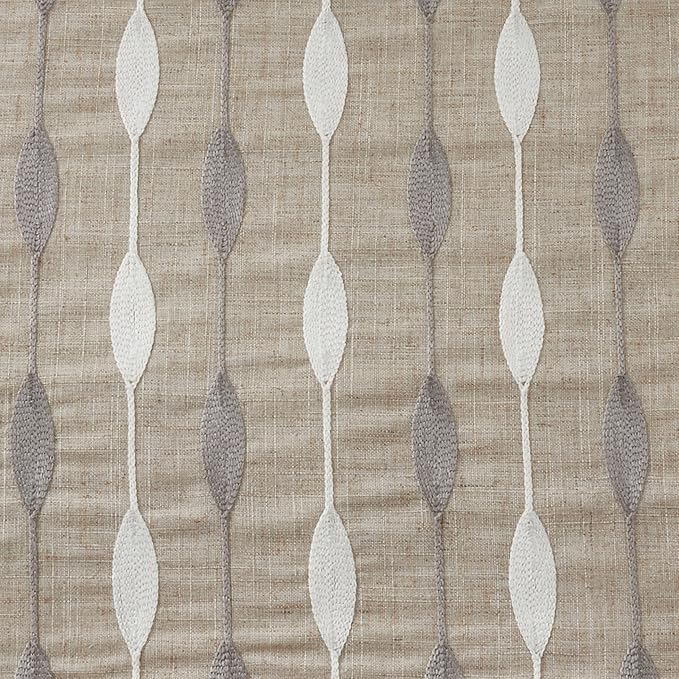 Saro Lifestyle Modern Embroidered Design Table Runner - Image 3