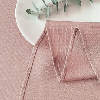 maxmill Round Weaved Texture Design Tablecloth Spill-Proof Wrinkle Free Soft Washable Table Cloth for Circular Table Cover, for Dining Room Banquet Parties Holiday Dinner, 70 Inch Pale Blush