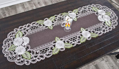 LINENS ART AND THINGS Table Runner Embroidered Pearlescent Daisy Flowers - Image 2