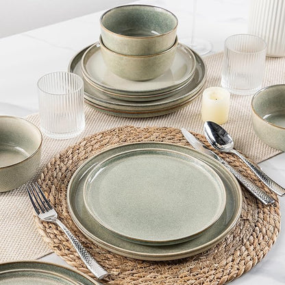 AmorArc Ceramic Dinnerware Sets,Round Reactive Glaze Stoneware Plates and Bowls Set,Highly Scratch Resistant | Dishwasher & Microwave Safe Dishes,Service for 6 (18pc)