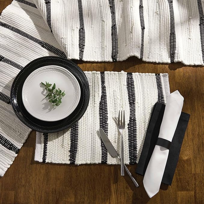 Black Cuff Napkin Ring Set of 4, Matte Metal | 1" x 2" | Metal | Minimalist - Image 4