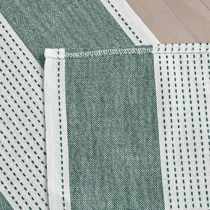 Artoid Mode Forest Green Farmhouse Rustic Table Runner, Seasonal Macrame Fabric - Image 6