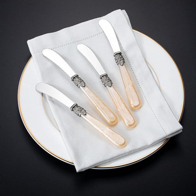 REVERIE Collection 4-piece Stainless Steel Butter Spreader Cheese Knife - Image 2