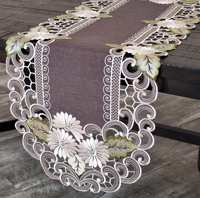 LINENS ART AND THINGS Table Runner Embroidered Pearlescent Daisy Flowers - Image 4