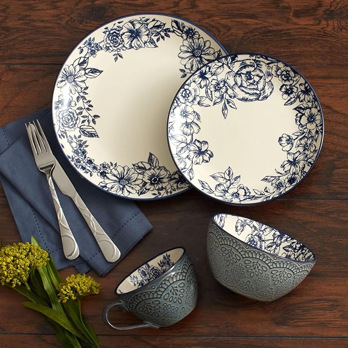 Pfaltzgraff Gabriela Blue 16-Piece Dinnerware Set, Service - Image 6