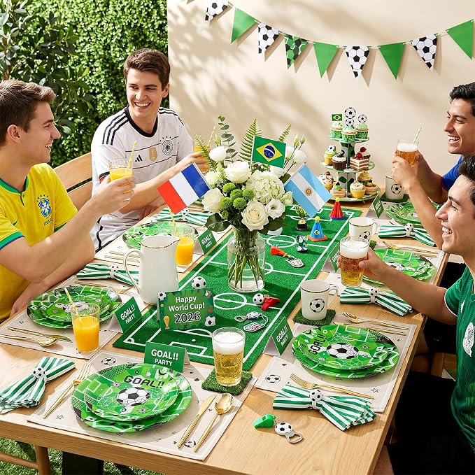 20 Green Plastic Soccer Plates, Disposable Plates - Image 7