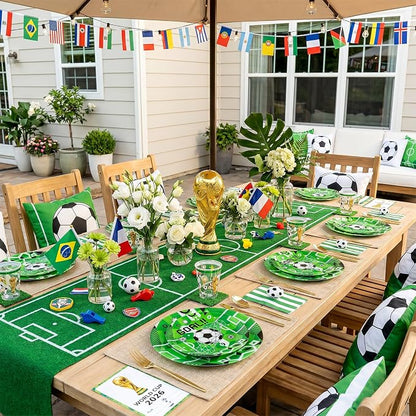 20 Green Plastic Soccer Plates, Disposable Plates - Image 6