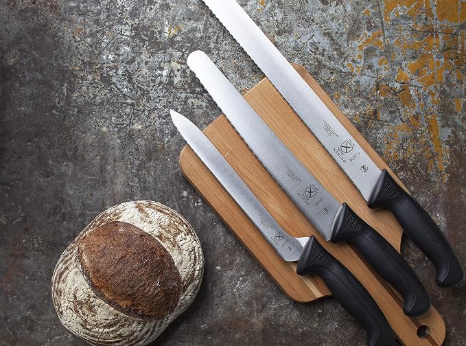 Mercer Culinary M23210 Millennia Black Handle, 10-Inch Wide Wavy Edge, Bread - Image 8